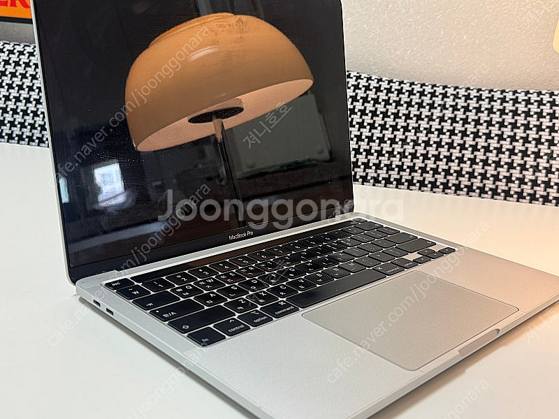 2020맥북프로 13인치(i5, 256G) + 충전어댑...--4