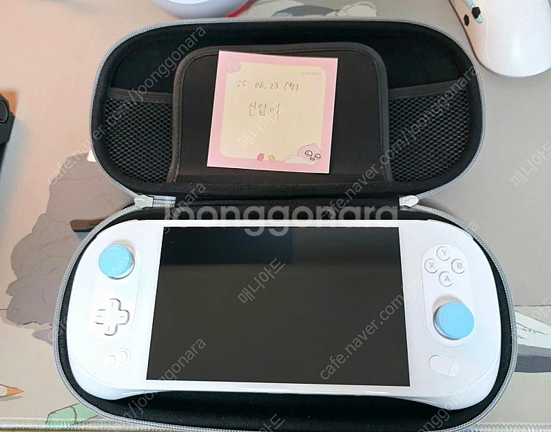 아야네오 2S 7840U umpc 판매--0