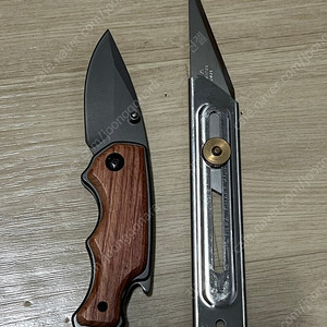 폴딩나이프