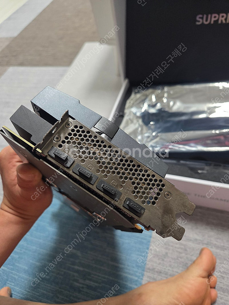 MSi 3080ti 슈프림x 12g 판매합니다.--5