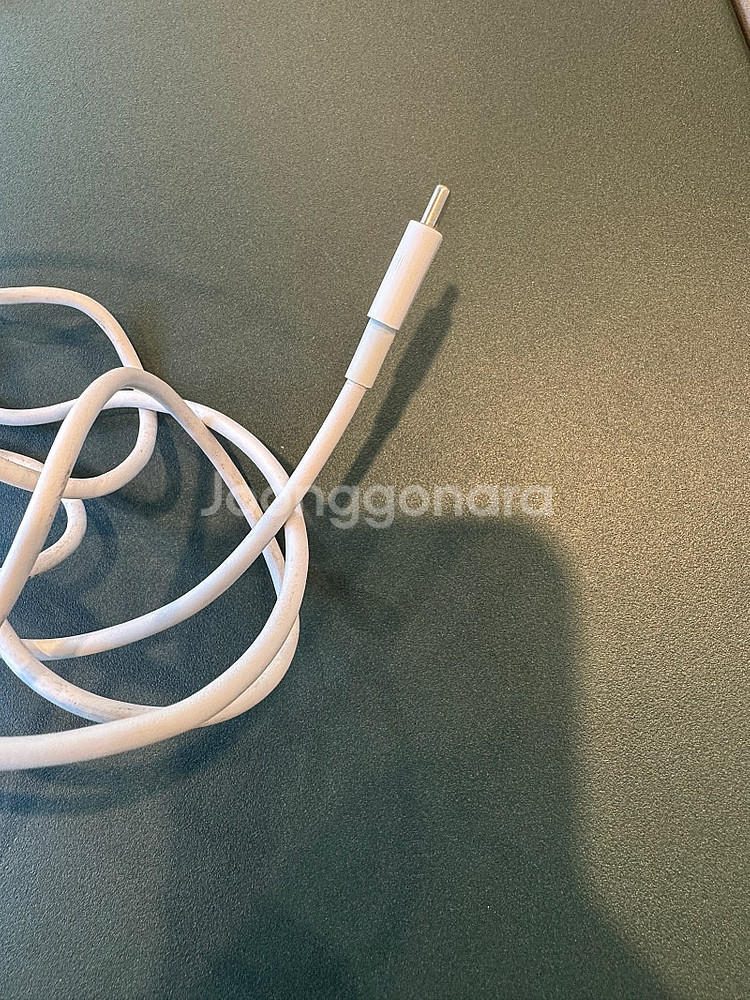 애플 정품 USB-C 라이트닝 2미터 충전케이블--2