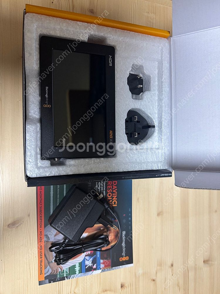 블랙매직 비디오어시스트 5인치 12G--1