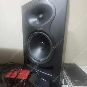 Kali LP6 2대 (1조) + 스피커 거치대 40만원 판매합니다.