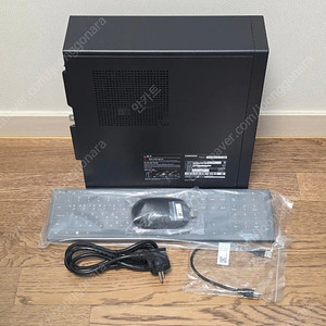 삼성전자 데스크탑 슬림PC 인텔i3-14세대 16GB 256GB 윈도우 포함 판매합니다. DM500SGA-AC38B