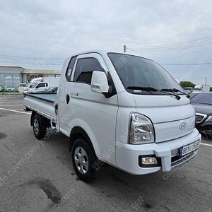 중고트럭 포터2 중고 흰색 2024년식 947km 슈퍼캡/장축/4WD 프리미엄 중고차 할부 구매 후기