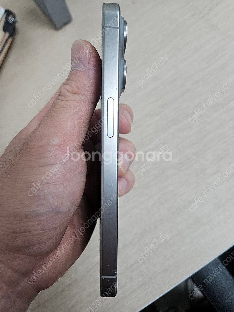 아이폰 15 프로 256GB 내추럴티타늄 자급제--2