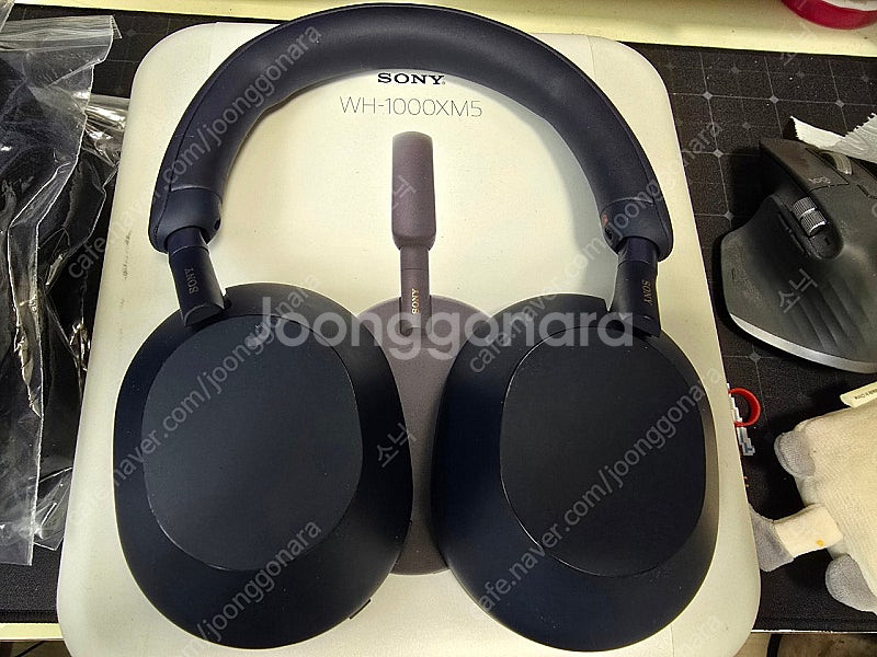 소니 WH-1000XM5 노이즈캔슬링 헤드폰 팝니다. ...--1