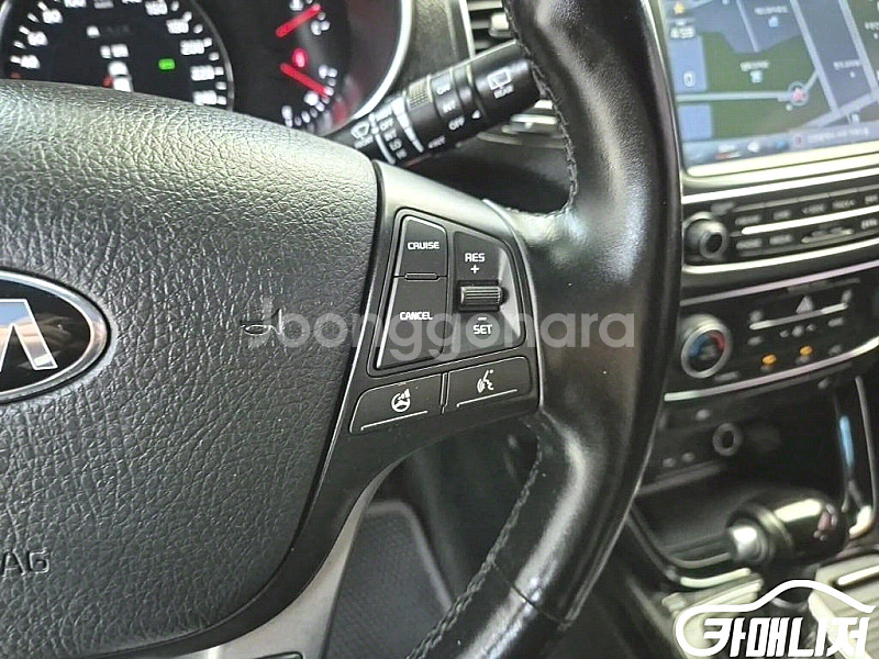 [기아]뉴 쏘렌토 R 2WD 2.0 TLX 스페셜 (5...--7