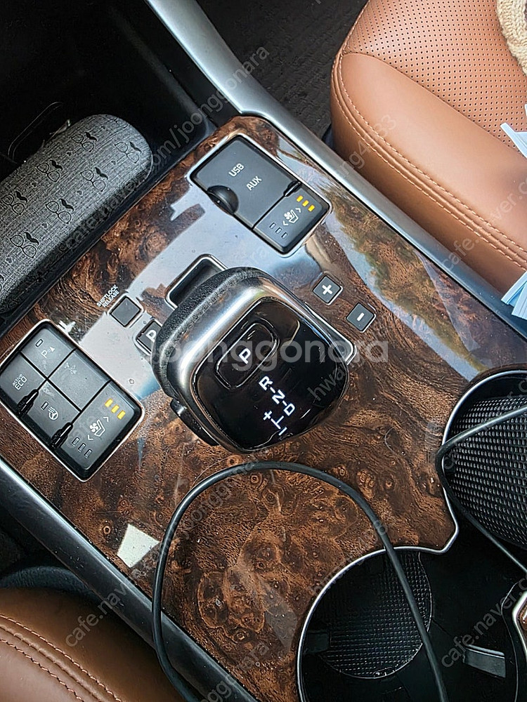 기아 더뉴모하비 7인승 프레지던트 (4WD)--4