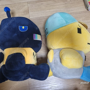 메가토이드래곤즈사가 인형 2개 택포 9천원