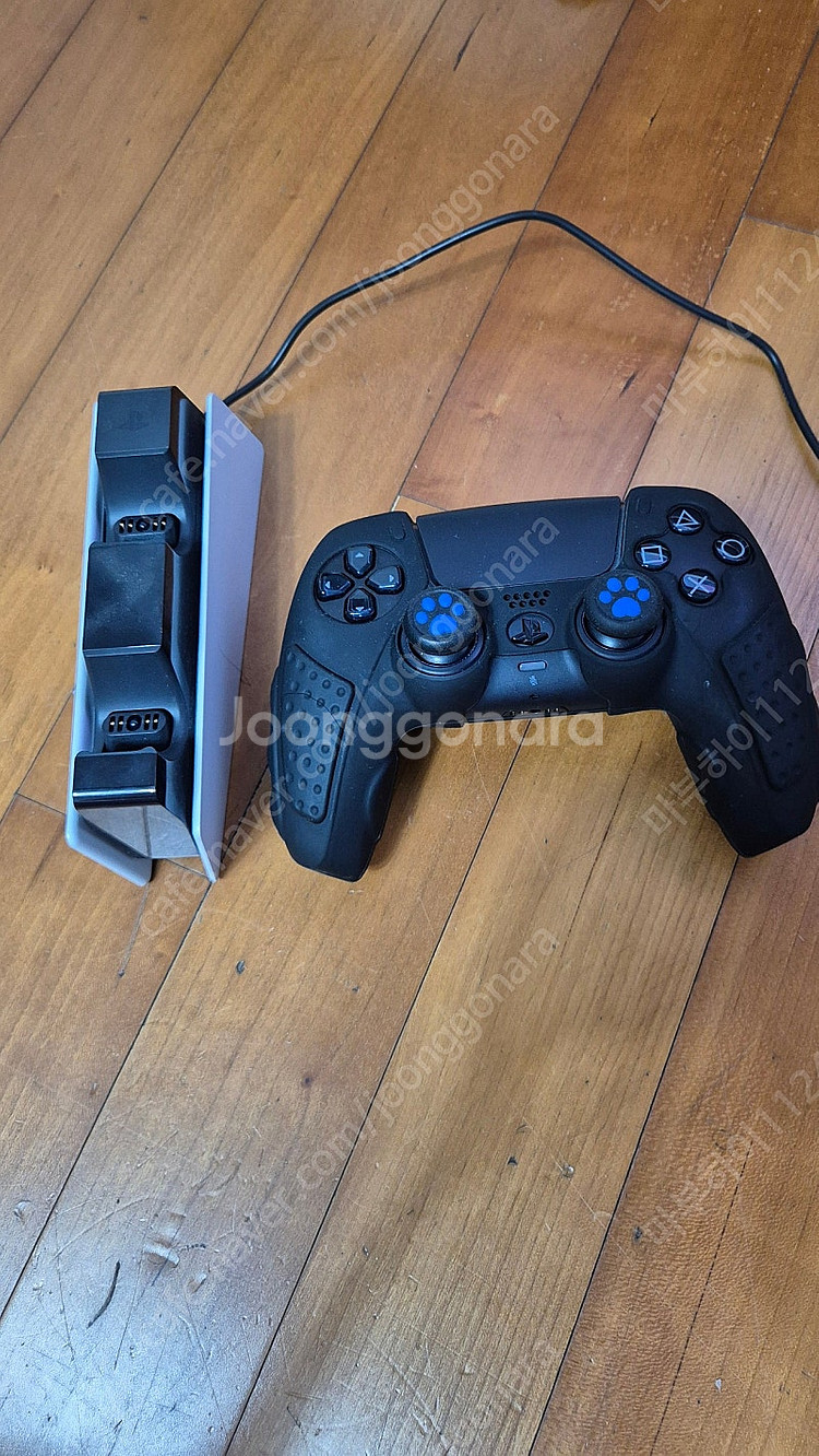 플스5 (PS5) 듀얼센스 블랙 + 소니정품 멀티충전 ...--2