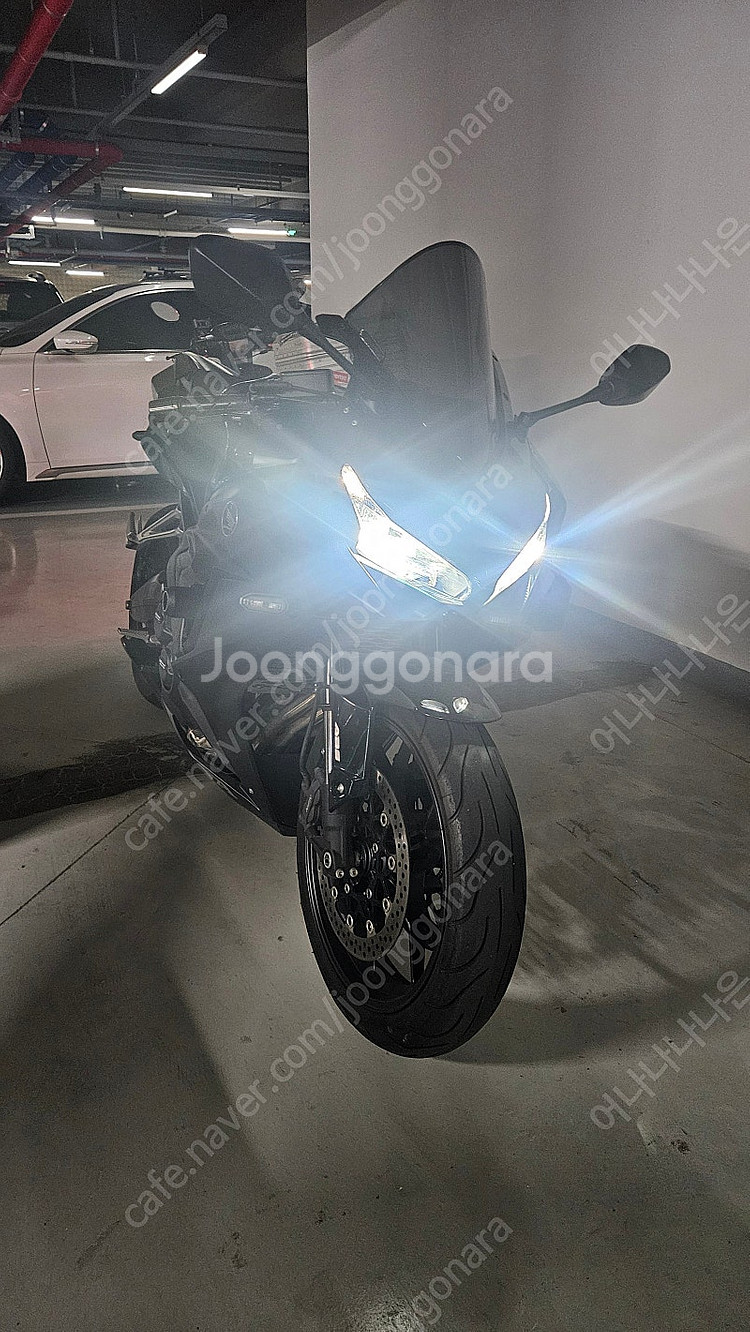 Cbr650r 2023년식 판매합니다--4