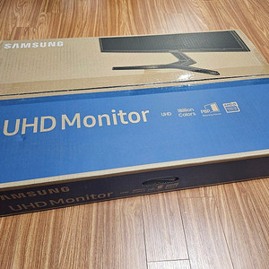 2023년 구매품 삼성 32인치 UHD 4k 모니터 (부산직거래)
