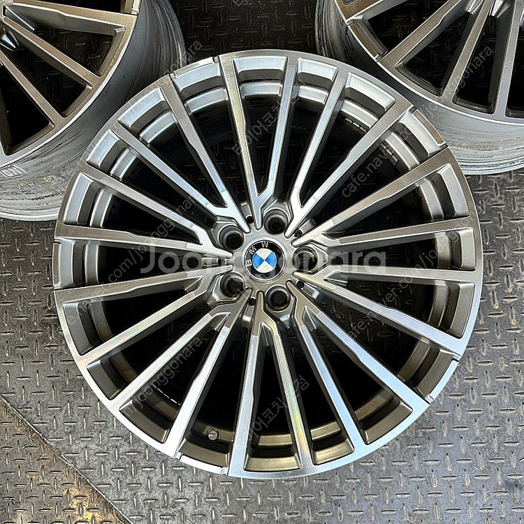 20인치 BMW G12 7시리즈 777M 정품 중고휠 ...--3
