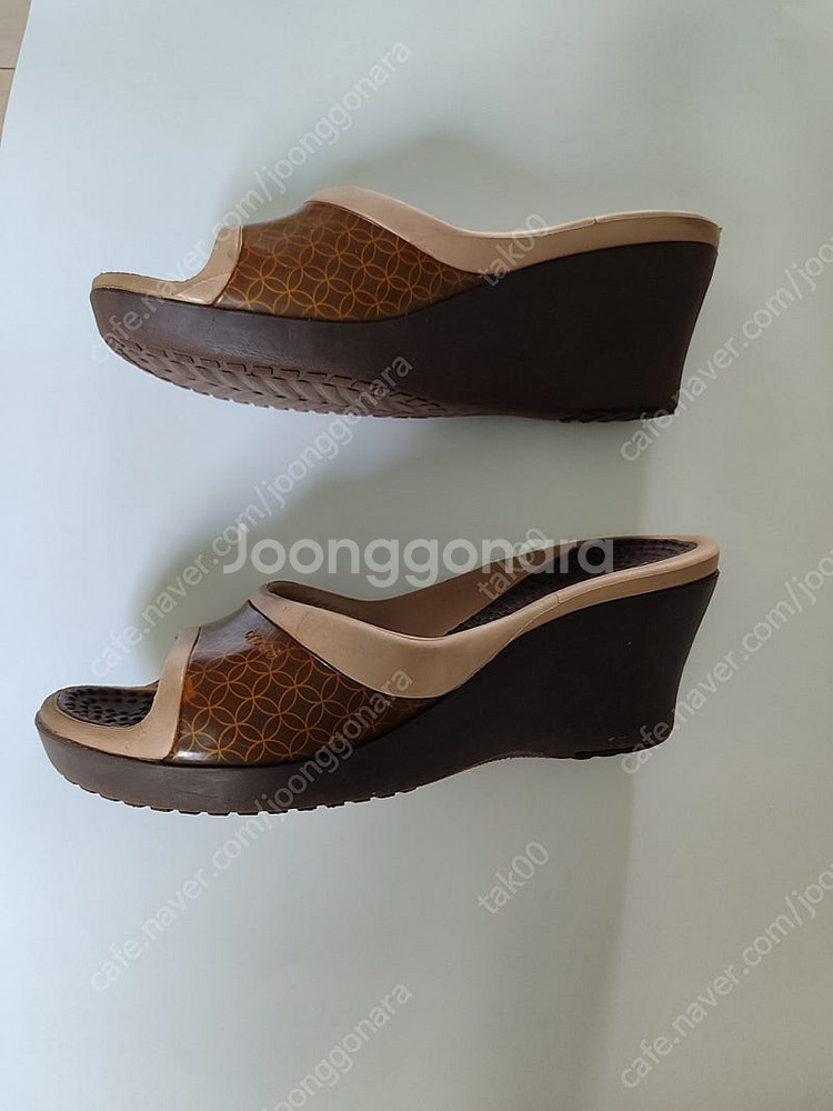 크록스 사사리 카디 웨지 w6 230 -235--1