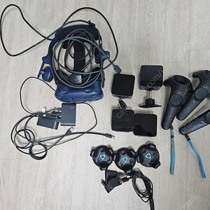 HTC vive pro 바이브 프로+3점 트래커 2.0