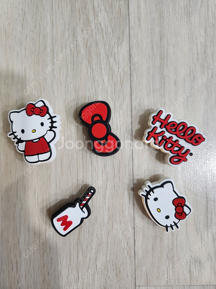 크록스 키티 지비츠--2