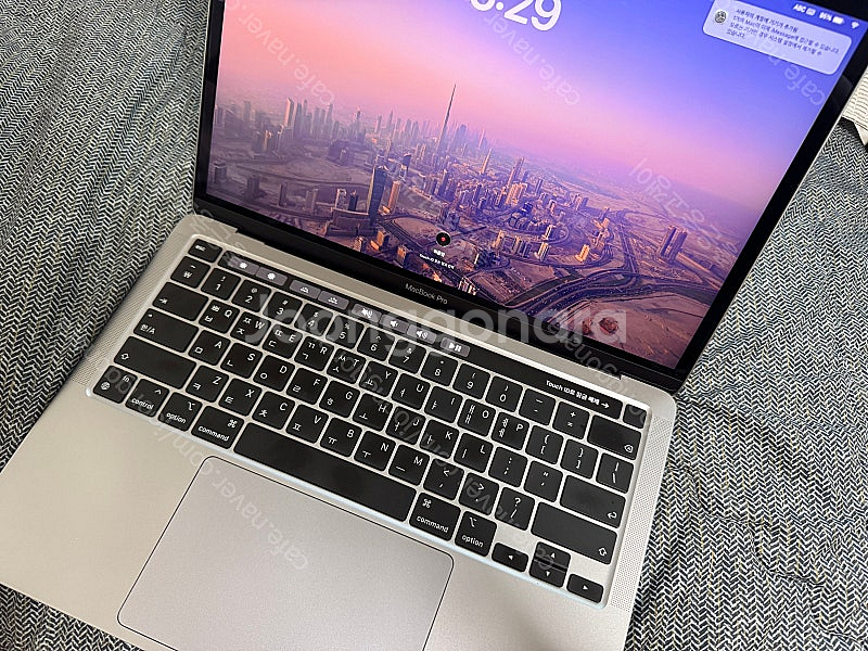 맥북M1프로 13인치 8RAM/512GB(팜)--0