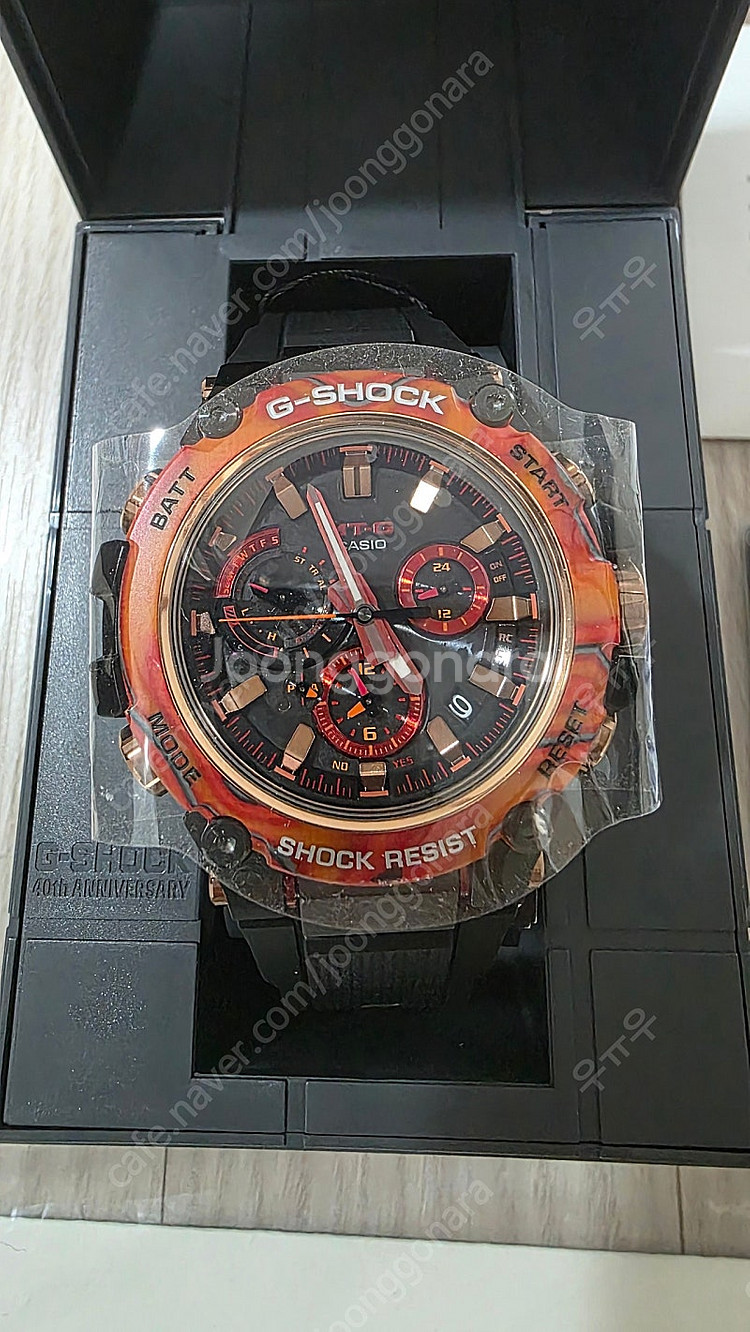 카시오 지샥 40주년 MTG-B3000FR-1ADR--1