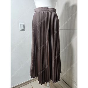 레티첼라 롱스커트 M 배포 25000원