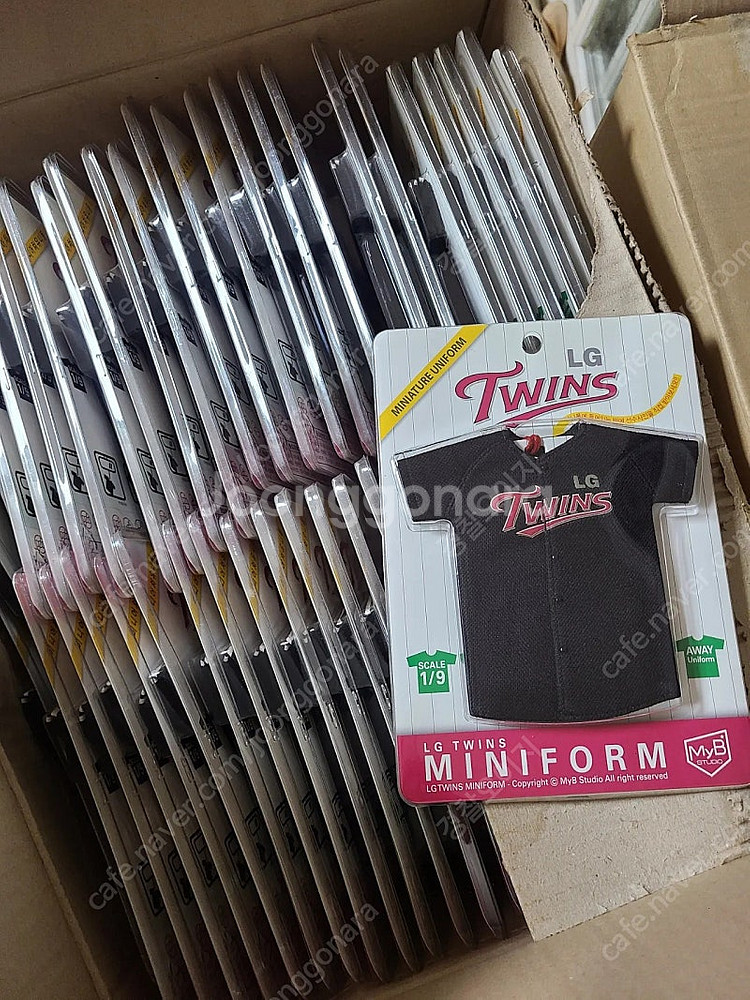 새상품️ LG Twins 엘지트윈스 미니어쳐 유니폼 미니...--0