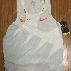 나이키 킵초게 팀 NN 에어로스위프트 싱글렛 M사이즈