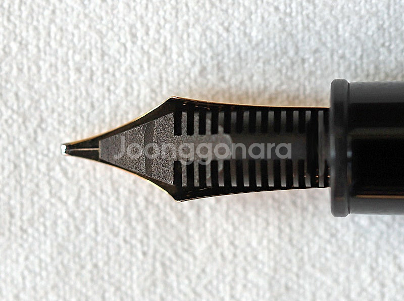 몽블랑 No146 마이스터스튁 만년필 14C M닙--4