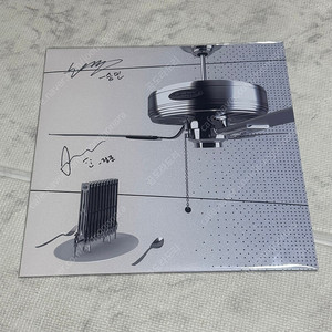 offthemenu 오프더메뉴 Contact 싸인 LP