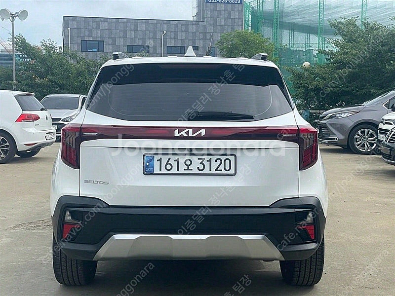 셀토스 중고 셀토스 소형SUV 중고 흰색 2024년식 ...--4