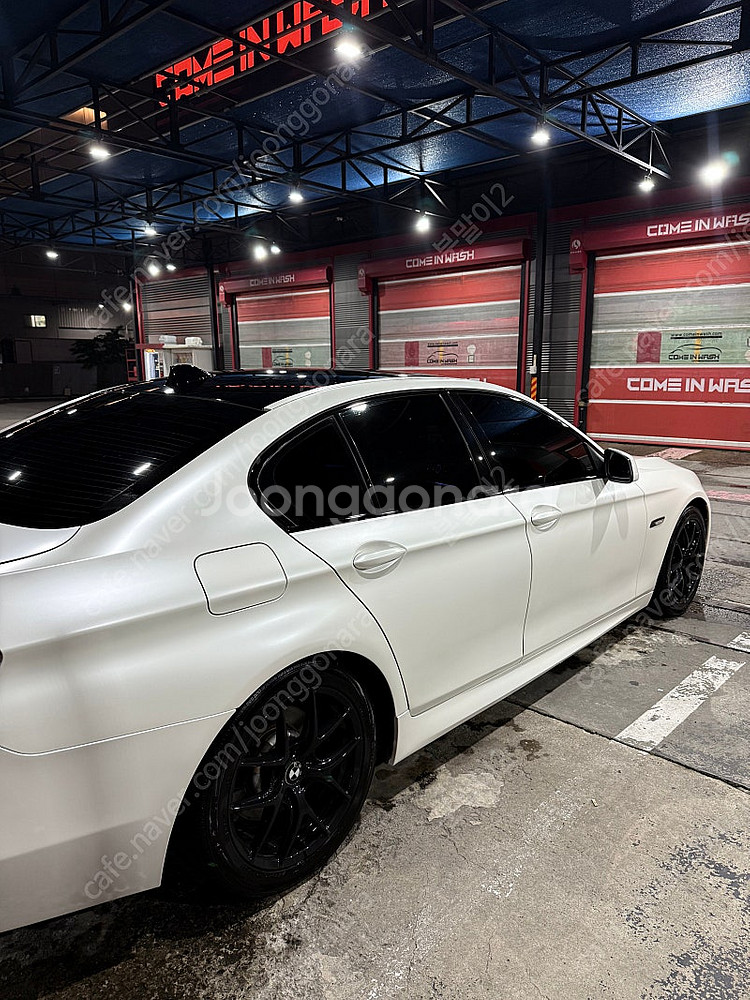 2011년식 BMW 528i f10 실키식스엔진 판매합니다--6