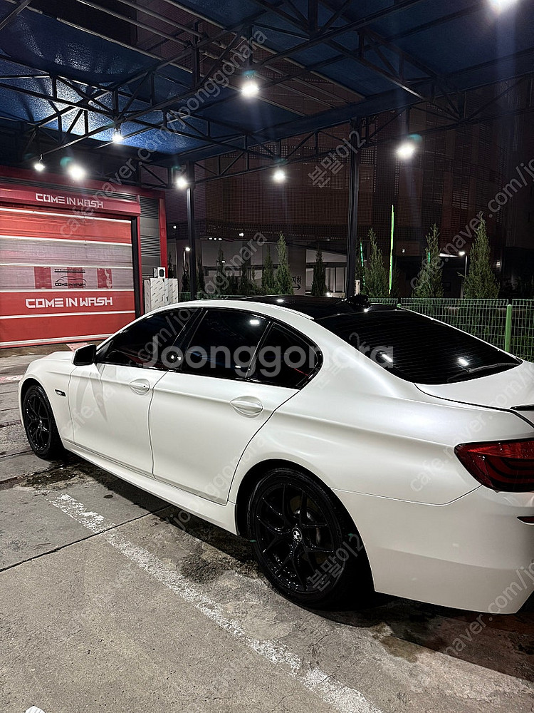 2011년식 BMW 528i f10 실키식스엔진 판매합니다--7