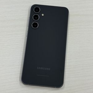 갤럭시S23FE 그라파이트 256용량 24년 5월개통 새상품컨디션 초S급 32만 팝니다