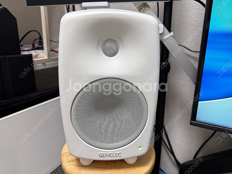 제네렉 genelec 8330 화이트 1조 + GLM ...--0