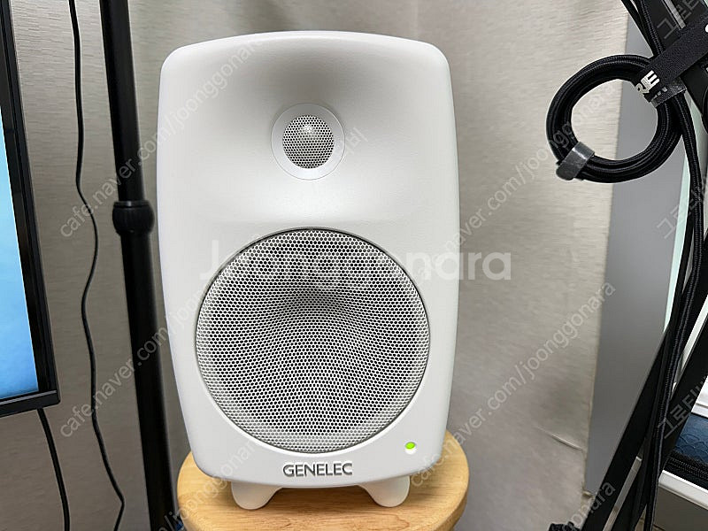 제네렉 genelec 8330 화이트 1조 + GLM ...--1