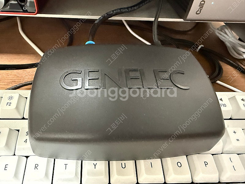 제네렉 genelec 8330 화이트 1조 + GLM ...--2
