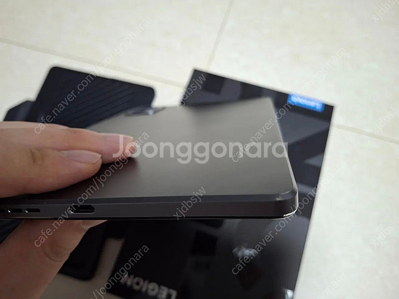 레노버 Y700 2세대 256기가 글로벌롬 팝니다--1