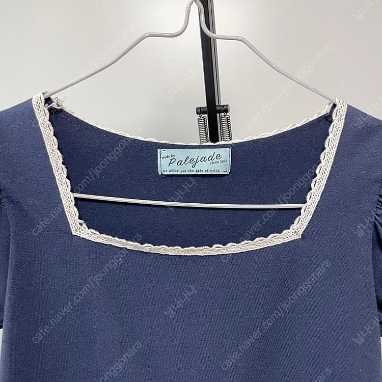 *새상품급* 페일제이드 레이스 퍼프 반팔 크롭티: 네이비 이미지