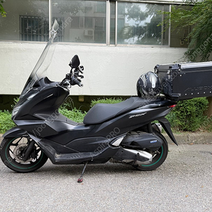 22년식 pcx125 ABS모델 팝니다