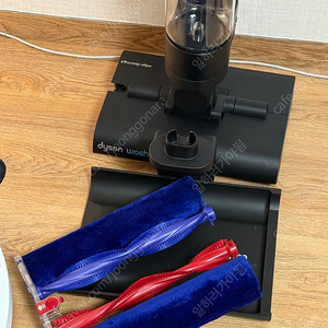 다이슨 뮬걸레 청소기