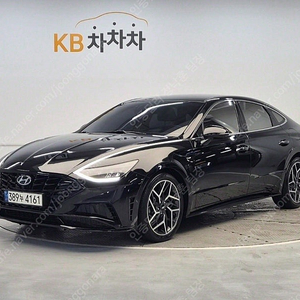 소나타 중고 쏘나타 DN8 중고차 쏘나타 중고차 검정색 2022년식 77,852km 1.6 터보 프리미엄 플러스 개인사업자 소득공제