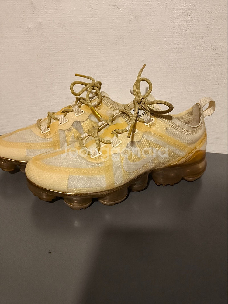 250mm 나이키 베이퍼맥스 골드--0