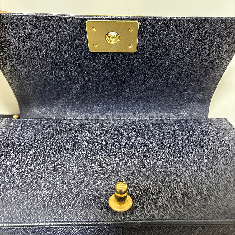 샤넬 보이백 미듐 캐비어 다크네이비 엔틱금장 백화점구매...--8