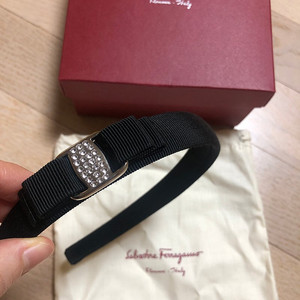 페레가모 머리띠