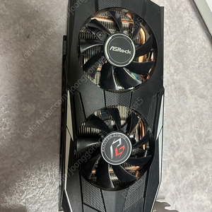 그래픽카드 팬텀 rx580 8gb