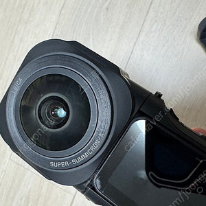 Insta360 ONE RS 1인치 360카메라(셀피스틱,삼각대포함) 판매합니다.