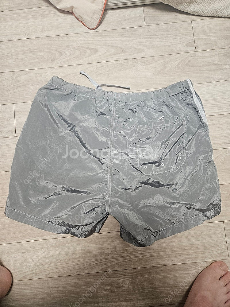 스톤아일랜드 나일론 스윔팬츠M.블랙.실버--1