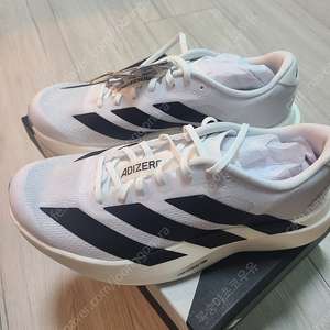 아디다스 evo sl 240사이즈