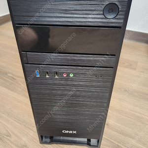 Qnix 데스크탑 pc 판매합니다