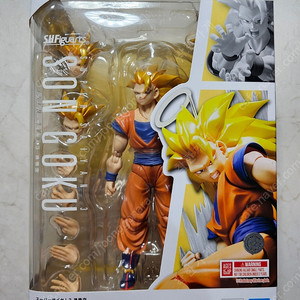 shf 드래곤볼 손오공 초사이어인3(초3) 미개봉 제품 판매합니다.