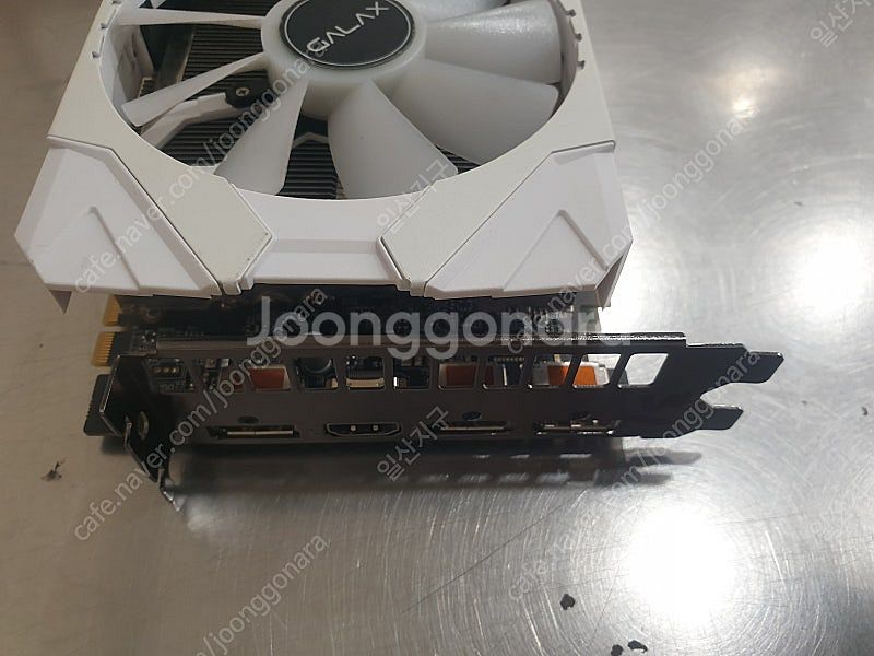 갤럭시 rtx2070 super 8g 화이트 그래픽카드...--2